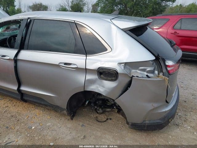 2022 FORD EDGE TITANIUM 6