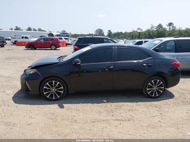 2017 TOYOTA COROLLA SE 14