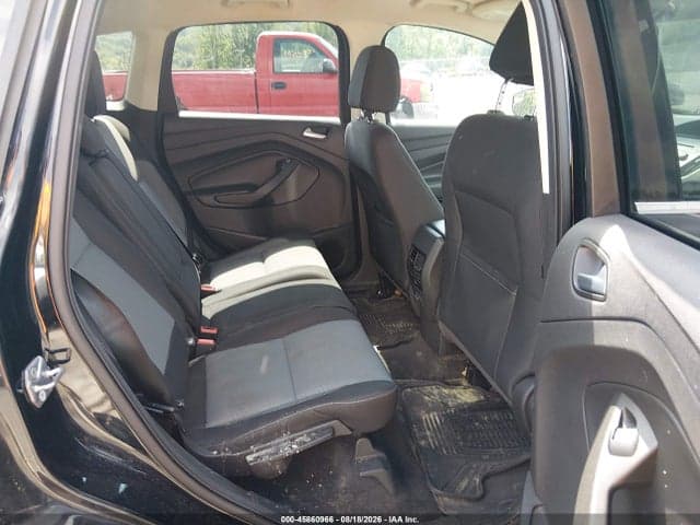 2017 FORD ESCAPE SE 8
