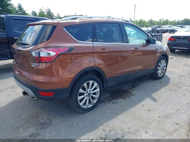 2017 FORD ESCAPE TITANIUM 4