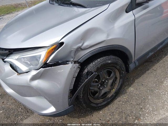 2018 TOYOTA RAV4 LE 17