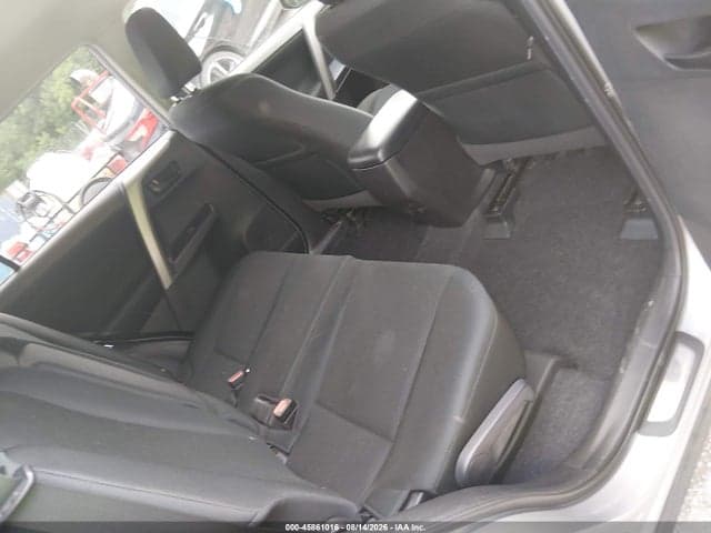 2018 TOYOTA RAV4 LE 8