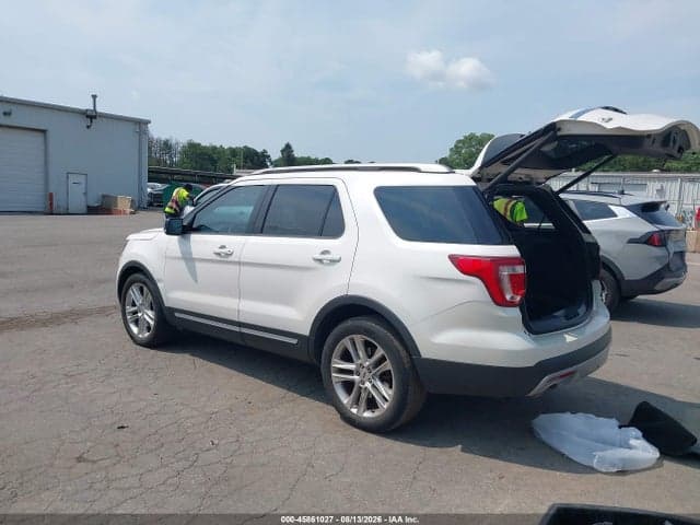 2017 FORD EXPLORER XLT 3