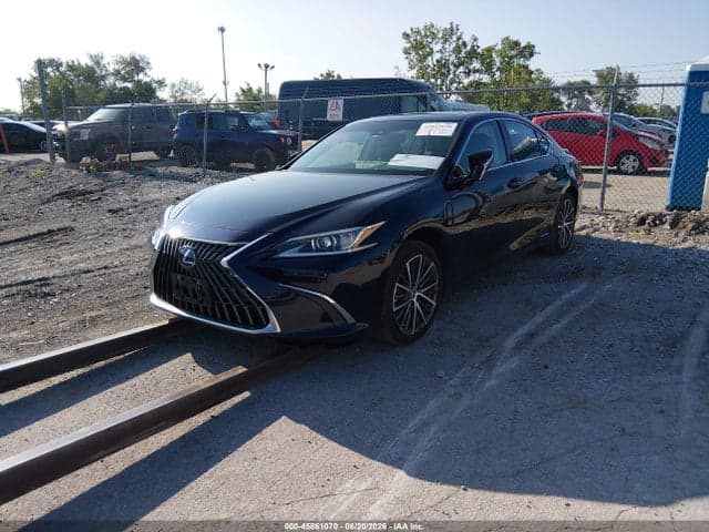 2022 LEXUS ES 300H 2