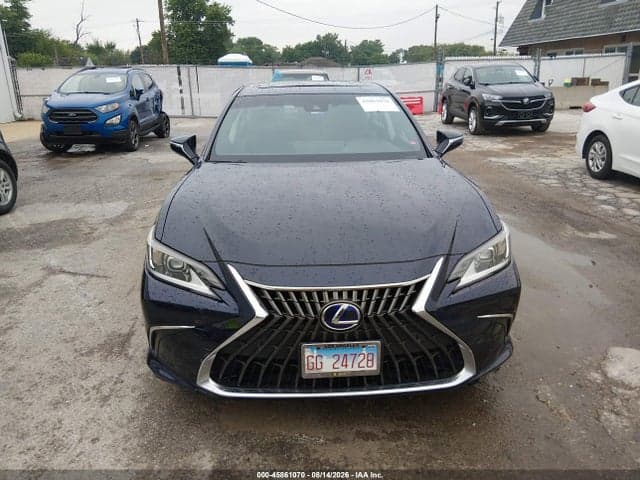 2022 LEXUS ES 300H 12