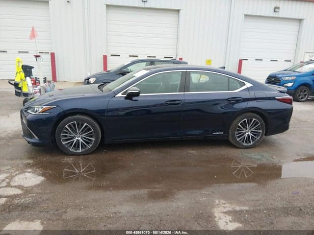 2022 LEXUS ES 300H 14