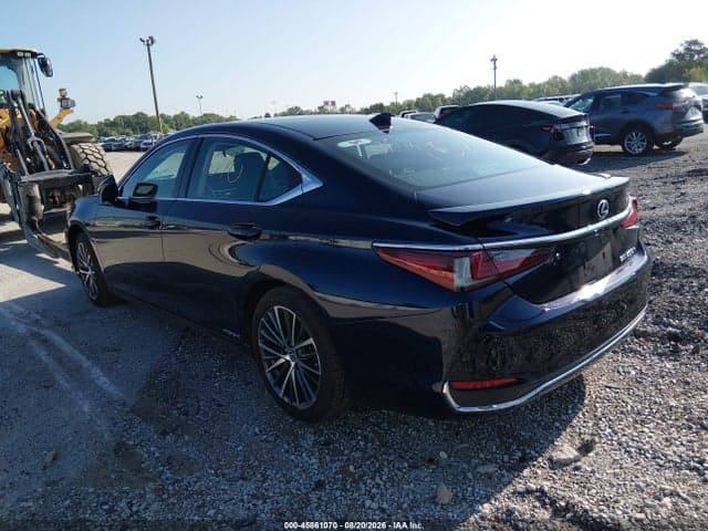 2022 LEXUS ES 300H 3