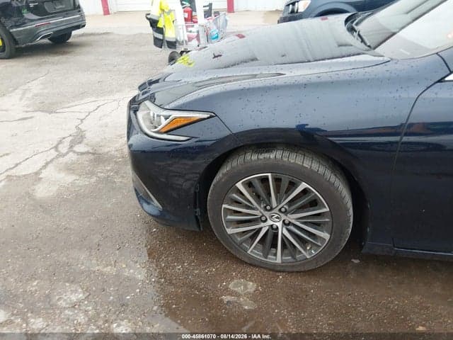 2022 LEXUS ES 300H 6