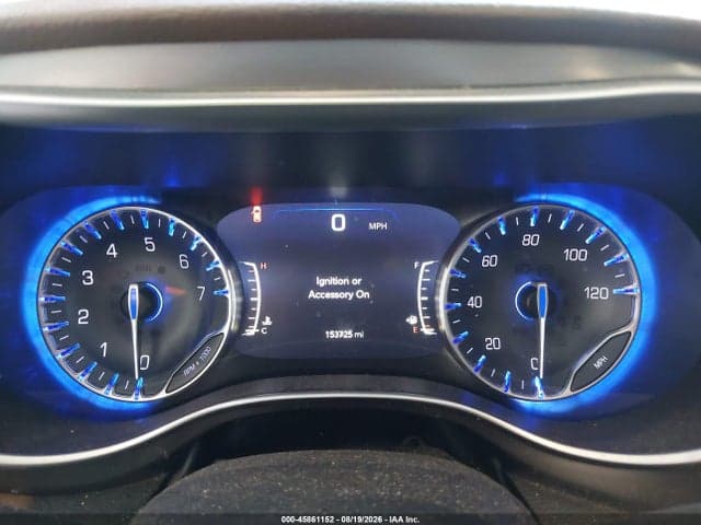 2017 CHRYSLER PACIFICA LIMITED 7