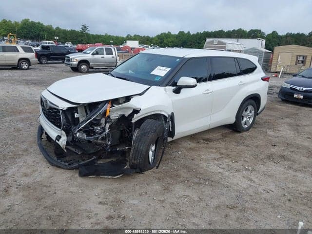 2022 TOYOTA HIGHLANDER L 2