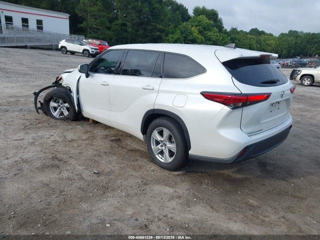 2022 TOYOTA HIGHLANDER L 3