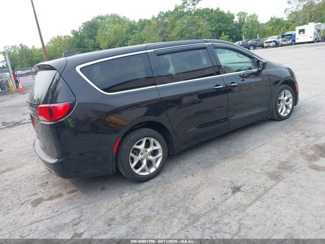 2017 CHRYSLER PACIFICA TOURING PLUS 4