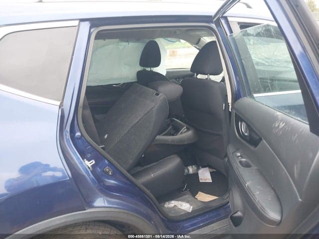 2018 NISSAN ROGUE SV 8
