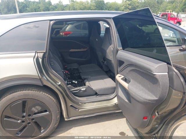 2026 LUCID GRAVITY GRAND TOURING 8