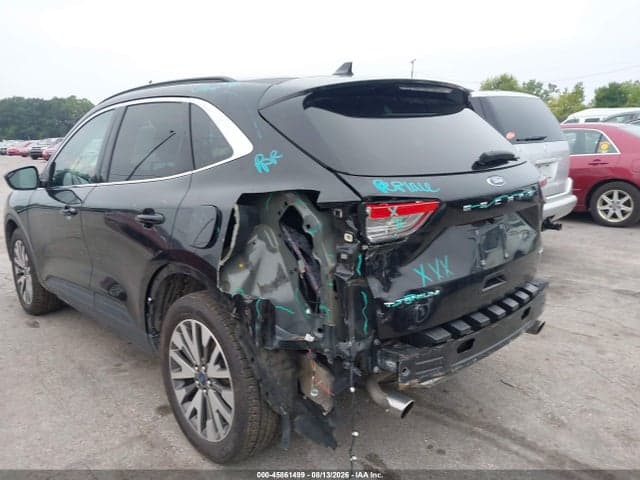 2021 FORD ESCAPE TITANIUM 3
