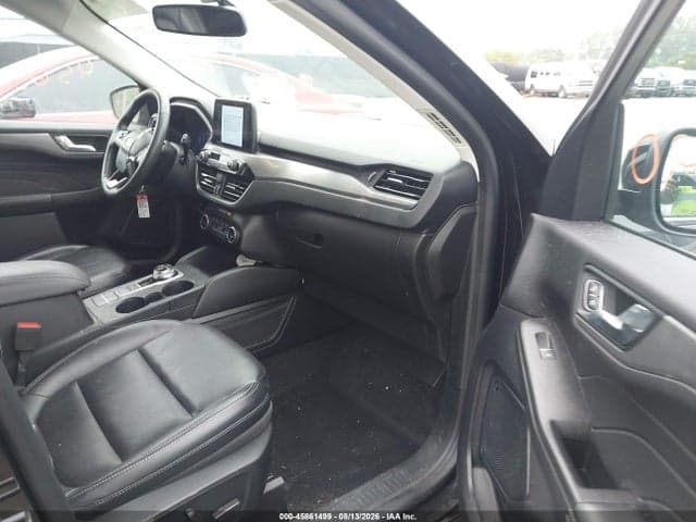 2021 FORD ESCAPE TITANIUM 5