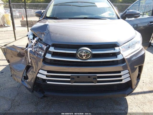 2018 TOYOTA HIGHLANDER LE 6