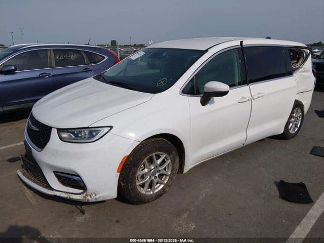 2023 CHRYSLER PACIFICA TOURING L 2