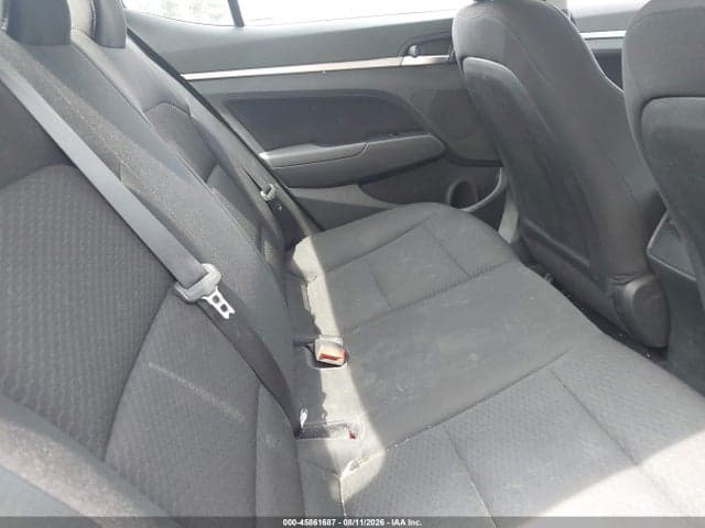 2020 HYUNDAI ELANTRA VALUE EDITION 8
