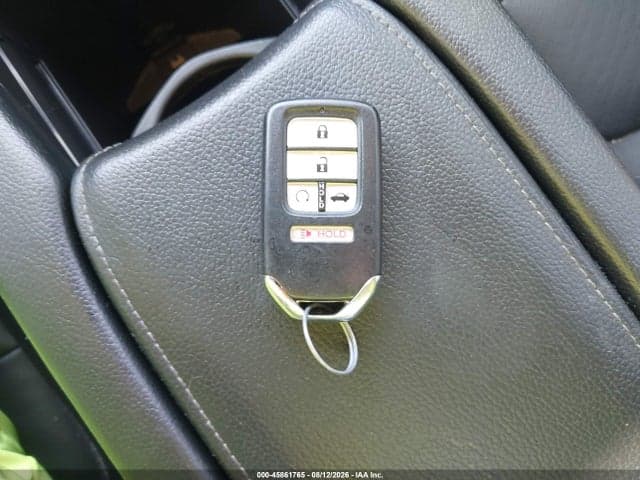 2019 HONDA CIVIC EX-L 11