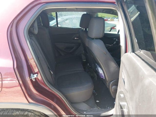 2017 CHEVROLET TRAX LS 8