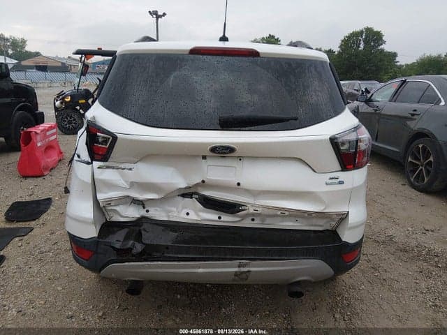2017 FORD ESCAPE SE 17