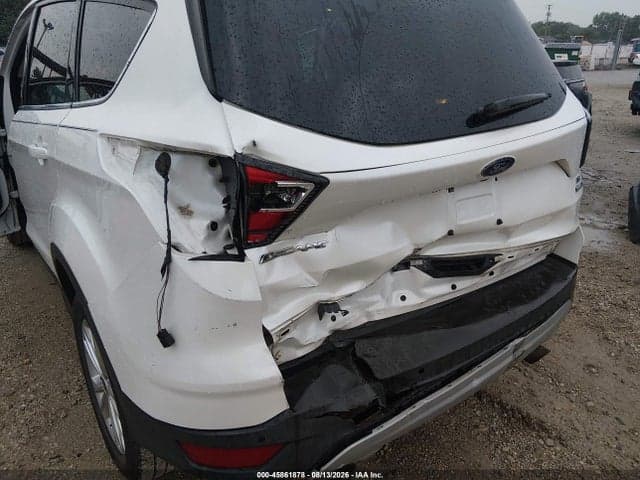 2017 FORD ESCAPE SE 6