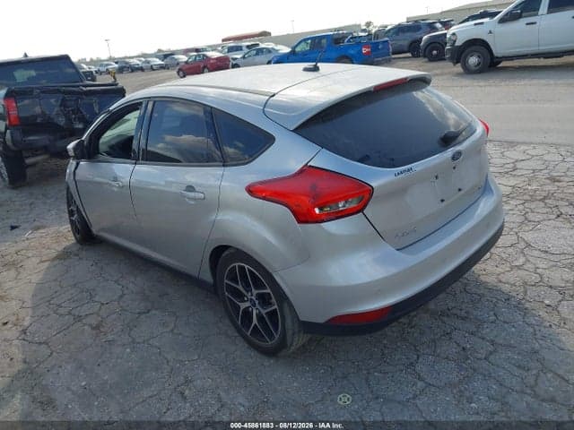 2017 FORD FOCUS SEL 3