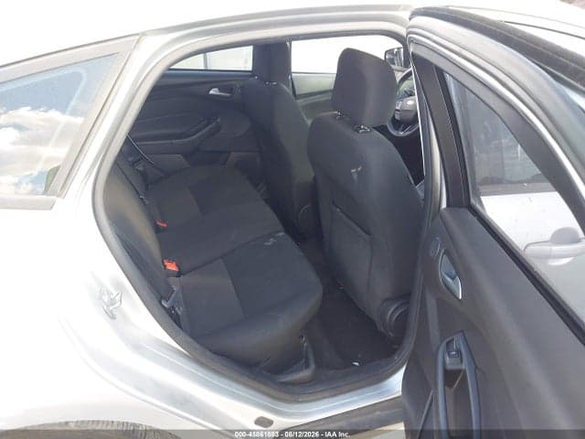 2017 FORD FOCUS SEL 8