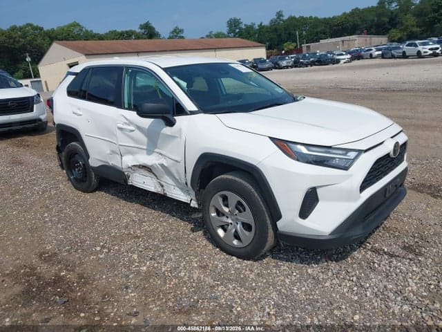 2023 TOYOTA RAV4 LE 1