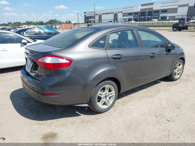 2017 FORD FIESTA SE 4