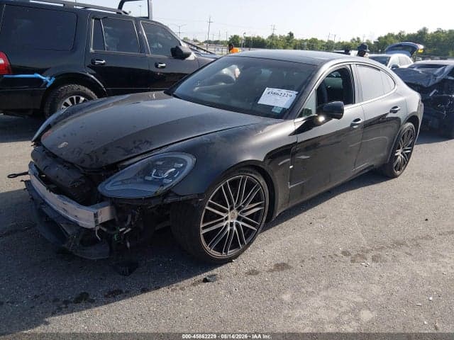 2017 PORSCHE PANAMERA 4 2