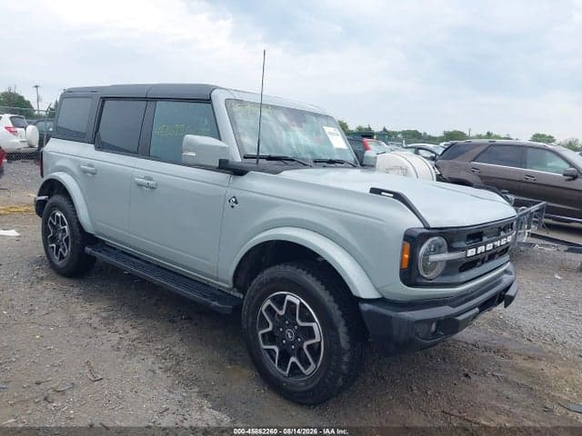 2024 FORD BRONCO OUTER BANKS 1