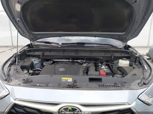 2021 TOYOTA HIGHLANDER XLE 10