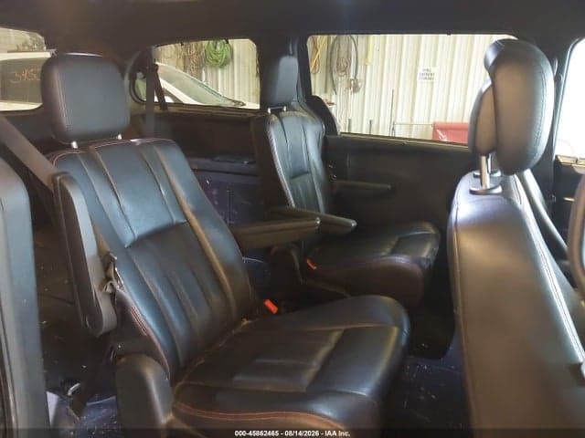 2017 DODGE GRAND CARAVAN GT 8