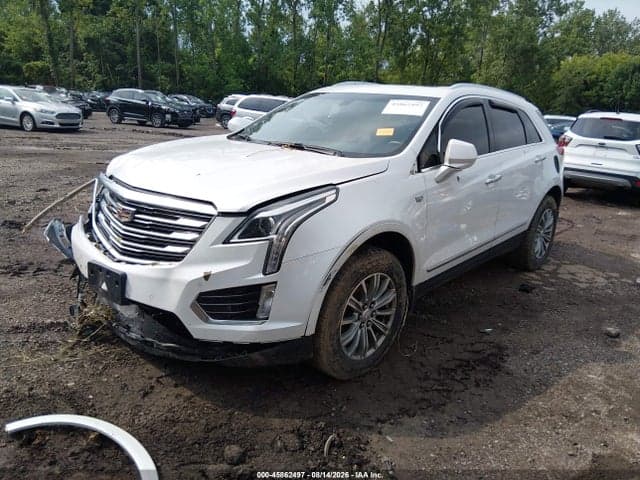 2017 CADILLAC XT5 LUXURY 2