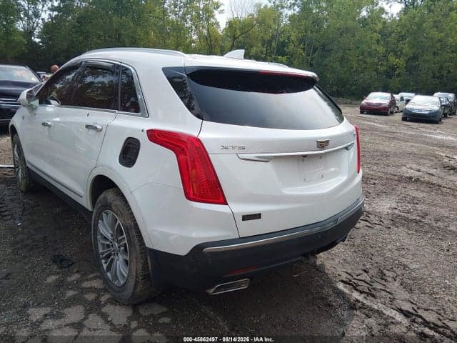 2017 CADILLAC XT5 LUXURY 3