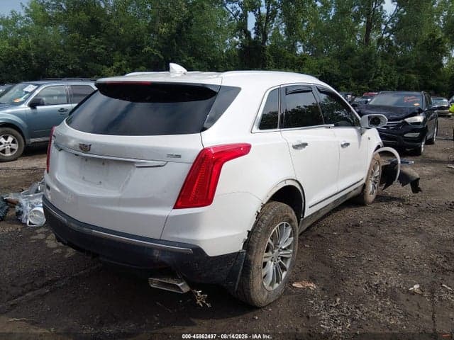 2017 CADILLAC XT5 LUXURY 4