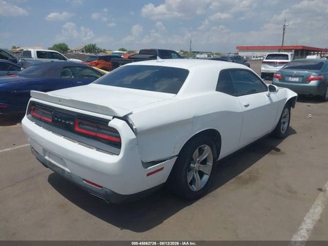 2018 DODGE CHALLENGER SXT 4