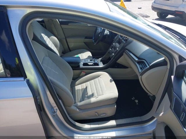 2017 FORD FUSION SE 5
