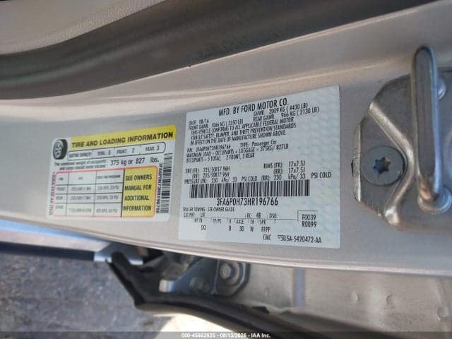 2017 FORD FUSION SE 9