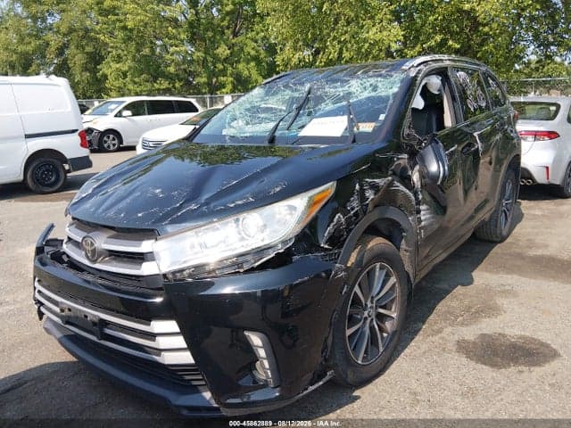 2018 TOYOTA HIGHLANDER XLE 6