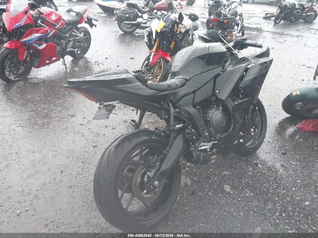2026 YAHAMA R7 4