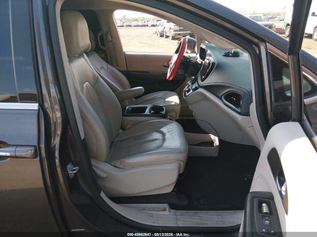 2021 CHRYSLER PACIFICA TOURING L 5