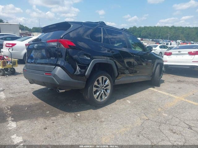 2019 TOYOTA RAV4 XLE PREMIUM 4