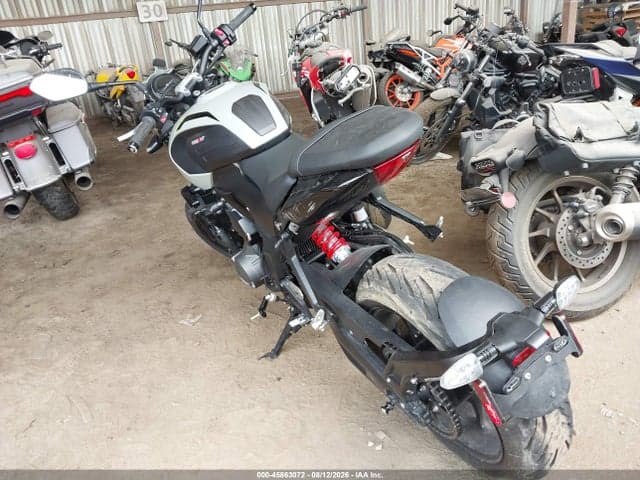 2026 TRIUMPH TRIDENT 900 3