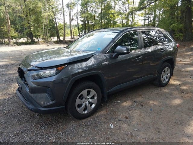 2019 TOYOTA RAV4 LE 2