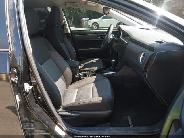 2018 TOYOTA COROLLA LE 5