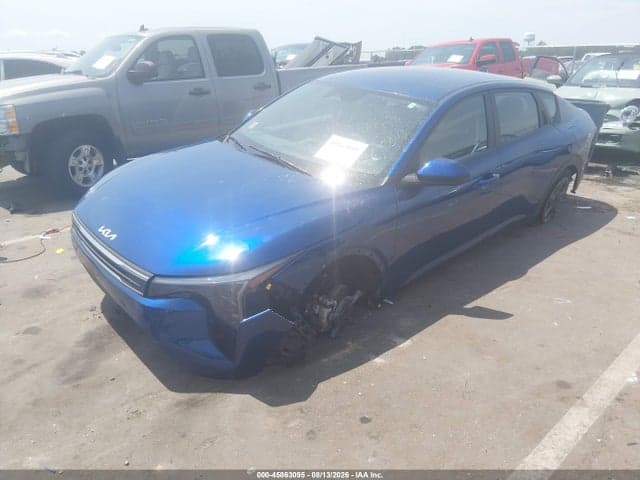 2025 KIA K4 LXS 2