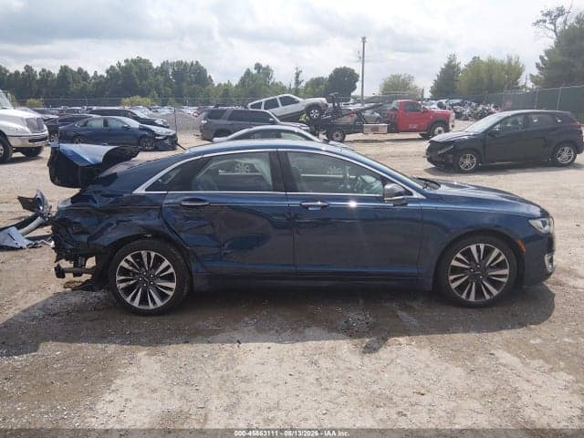 2017 LINCOLN MKZ RESERVE 12
